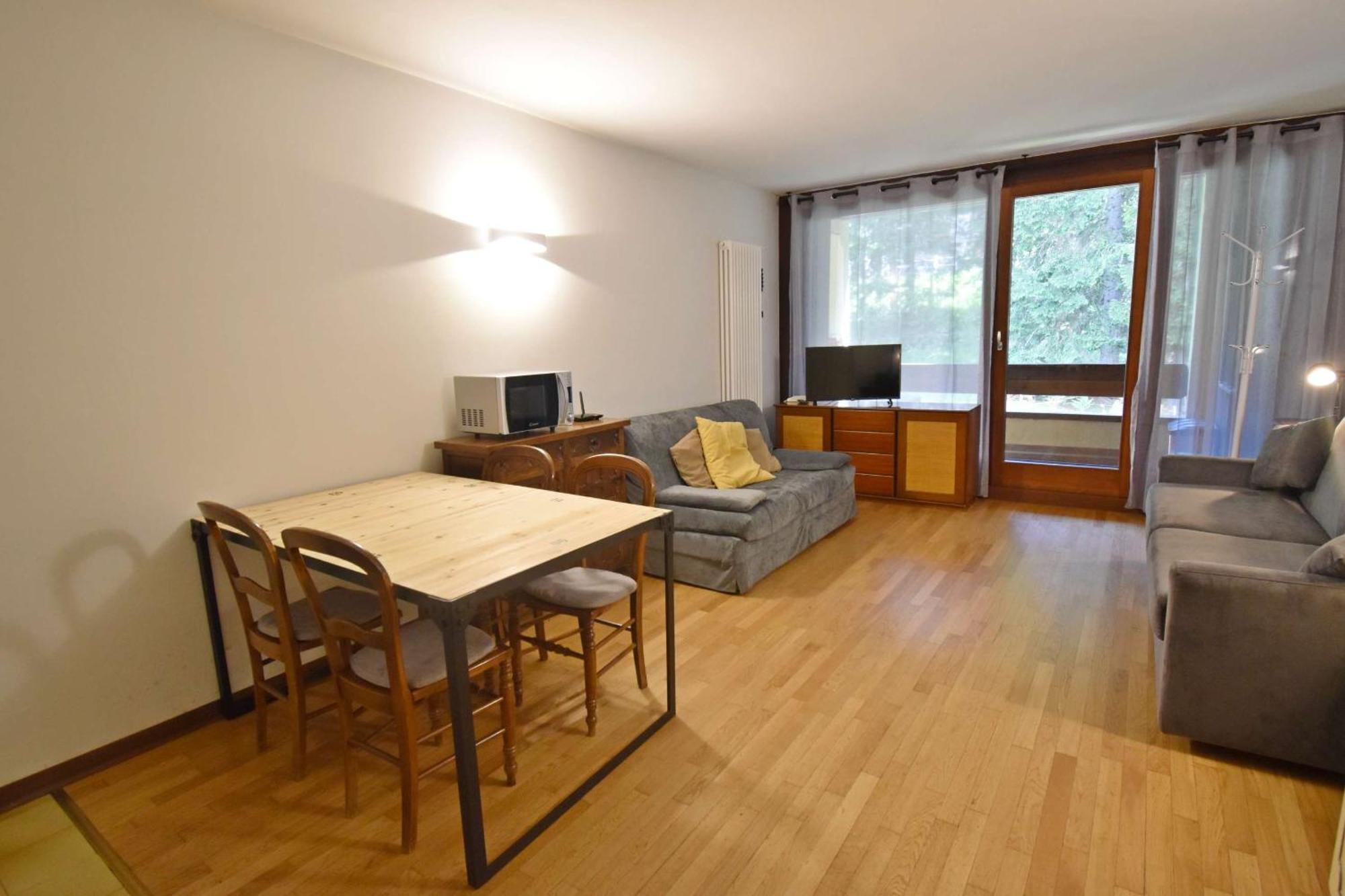 Residenza Silvana มาดอนนาดีกัมปิโญ ภายนอก รูปภาพ