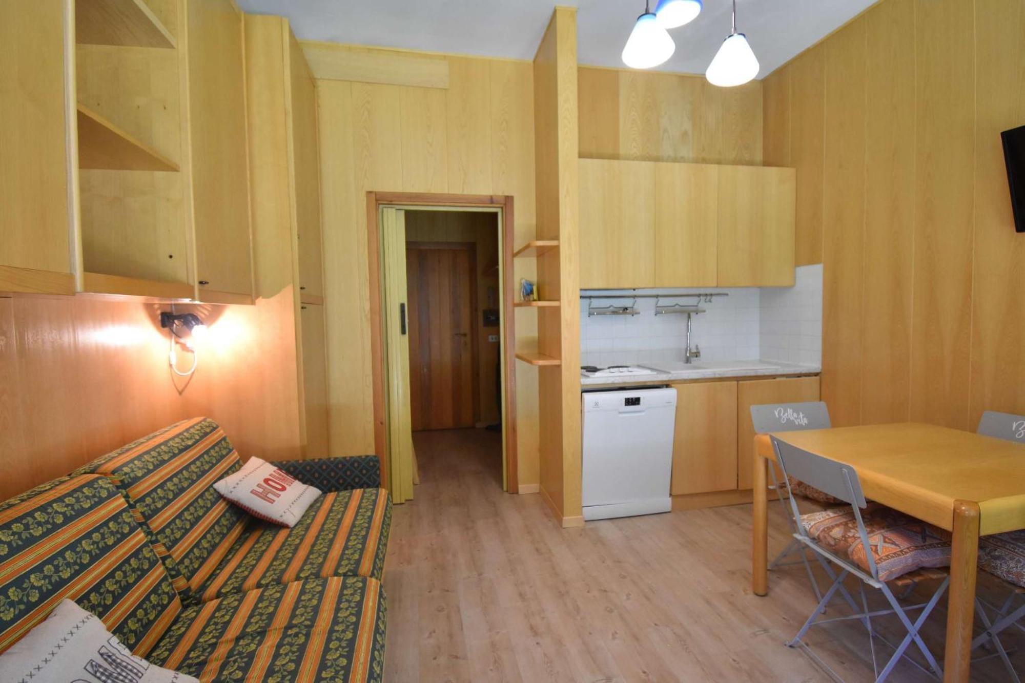 Residenza Silvana มาดอนนาดีกัมปิโญ ภายนอก รูปภาพ