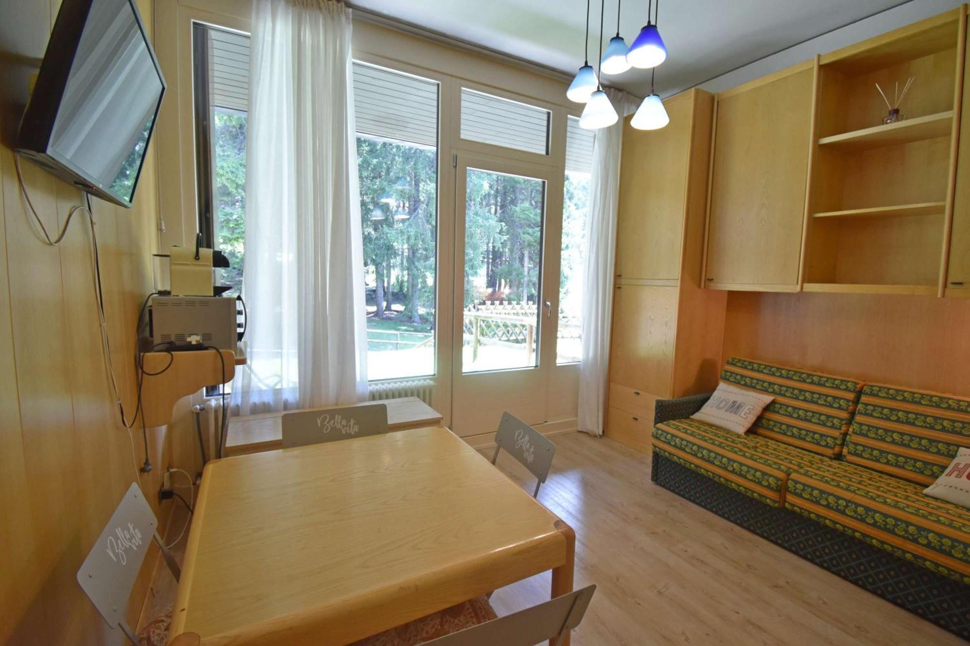 Residenza Silvana มาดอนนาดีกัมปิโญ ภายนอก รูปภาพ