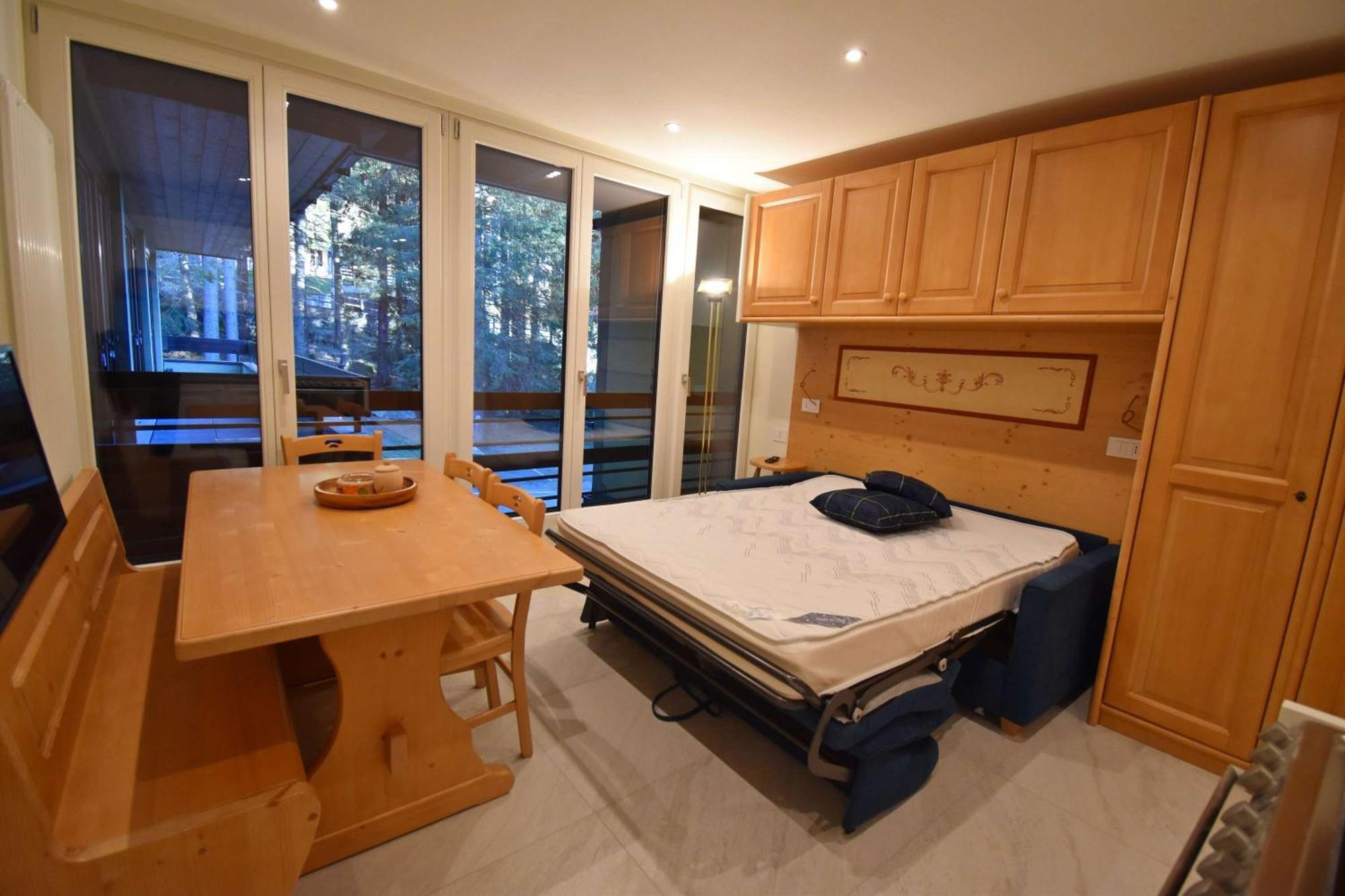 Residenza Silvana มาดอนนาดีกัมปิโญ ภายนอก รูปภาพ